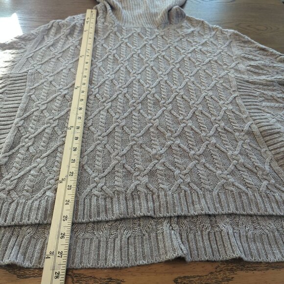Design History Women’s Poncho Tan Sweater Large Cowl Neck Cable Knit Pullover - Picture 10 of 10